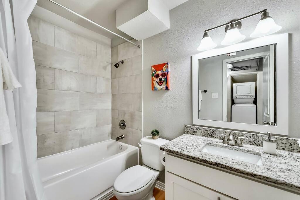 Dallas Boutique Flat + Arboretum Tickets Included Kültér fotó